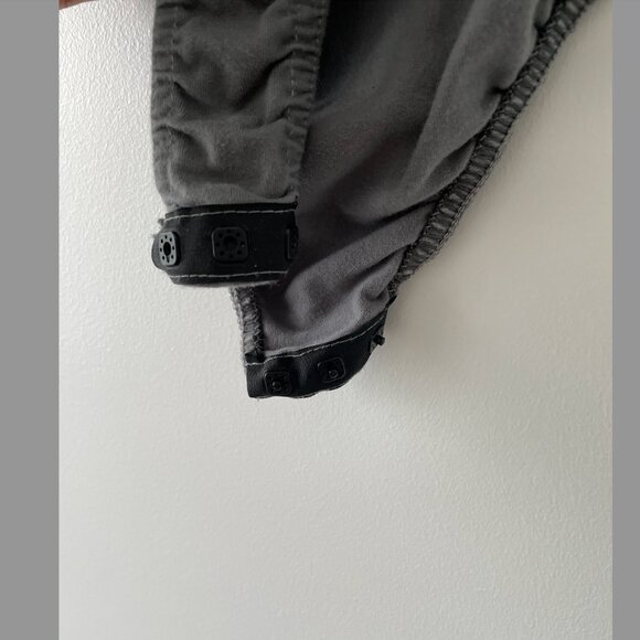 Pretty Little Thing - Grey Tank Bodysuit - Size 6 - Picture 4 of 4